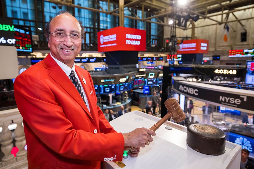 Gavel in hand, Dean Samba closes the day’s trading session. Photo by NYSE Group